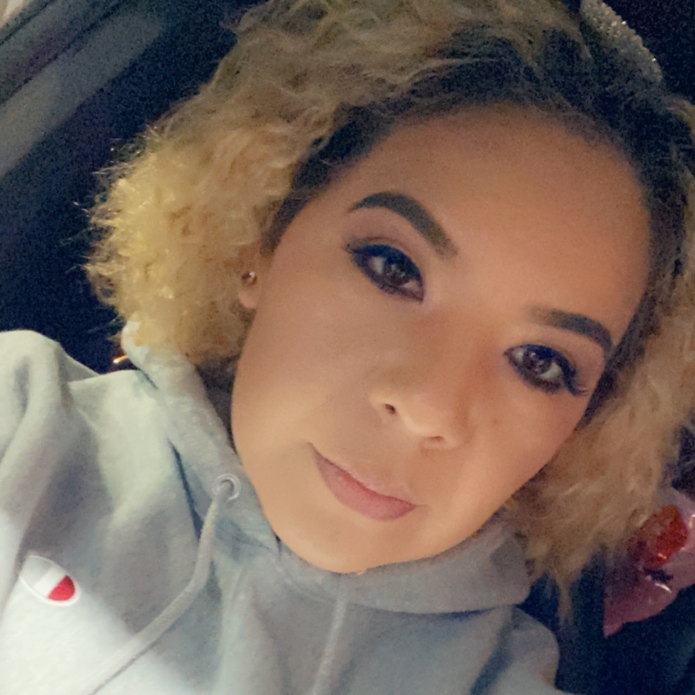 Meet your Posher, Marisol